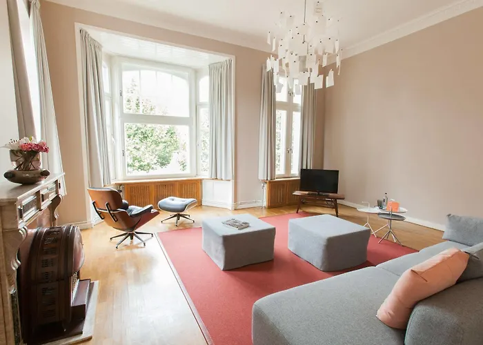 Maison Haas Hustinx & Hotel