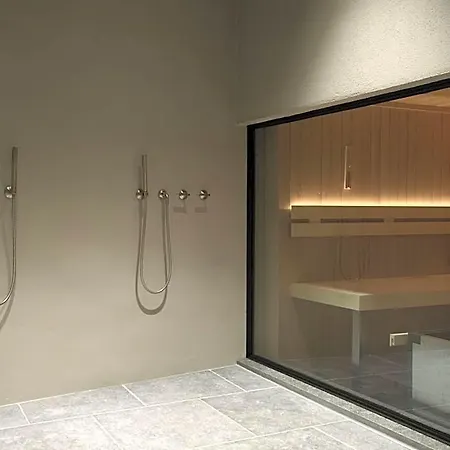 Maison Haas Hustinx & 4*