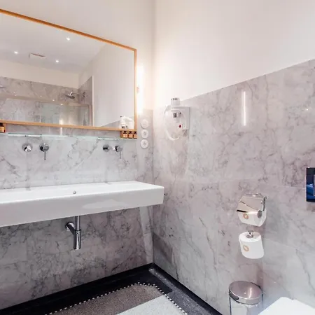 Szálloda Maison Haas Hustinx & 4*