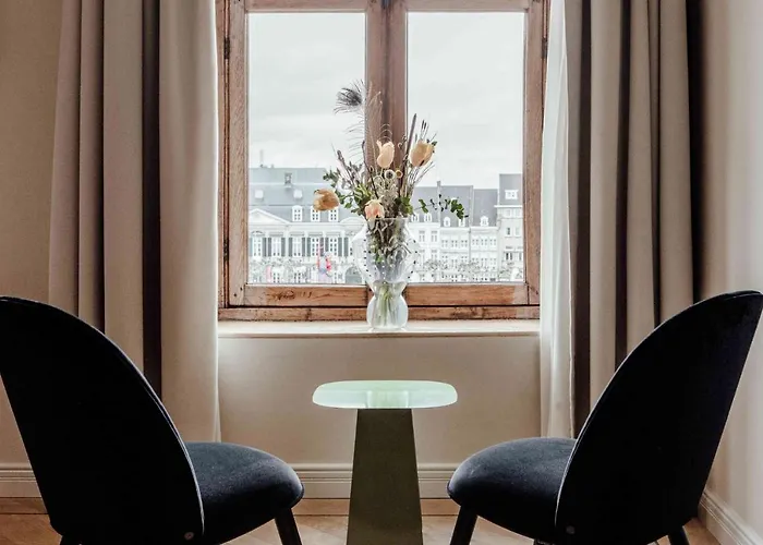 Maison Haas Hustinx & Hotel