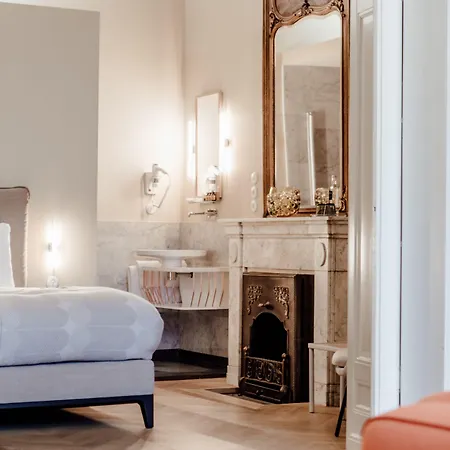 Szálloda Maison Haas Hustinx & 4*