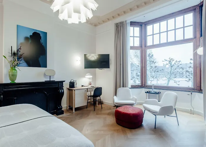 Hotel Maison Haas Hustinx & 4*